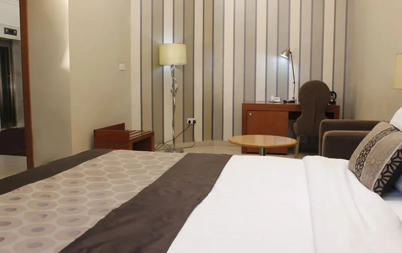 /web/uploads/116/Morning Side Suites and Spa/room-photos/Superior Room/sup.jpg